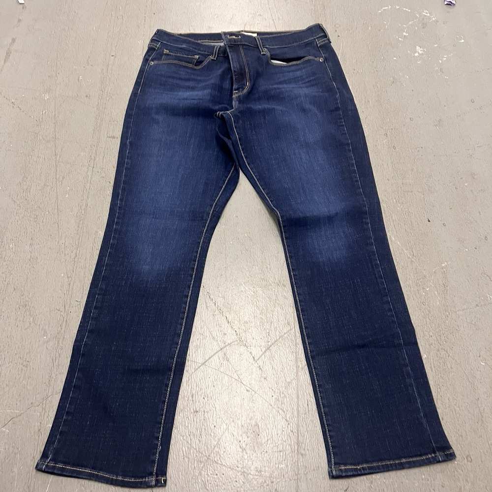 Levi's Women's Classic Straight Jeans Size 16 Blue Stretch Denim Mid-Rise